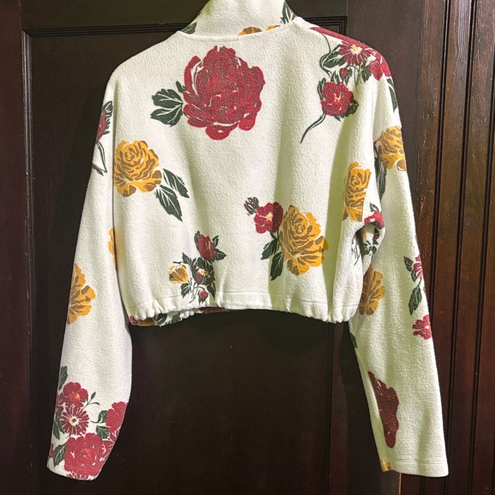 Urban Outfitters Floral Crop Top - “Good Things Take Time”- French Terry. - Picture 6 of 6